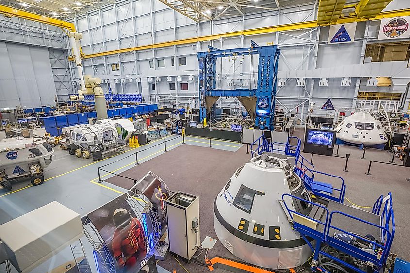 The inside of the Johnson Space Center, John_Silver / Shutterstock.com