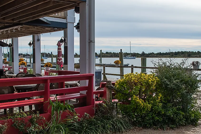 A waterfront restaurant in Beaufort, North Carolina.