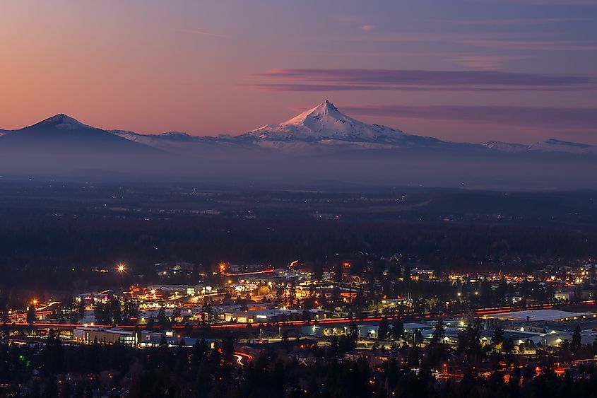 Bend Oregon cityscape 