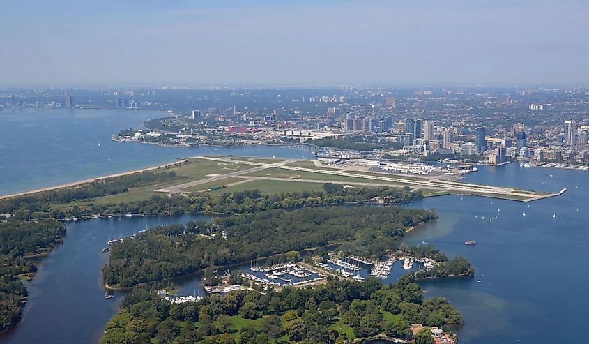 Aerial view of Toronto island park