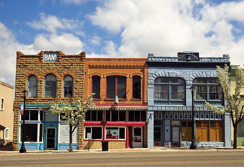 Main Street buildings in Mount Pleasant, Utah