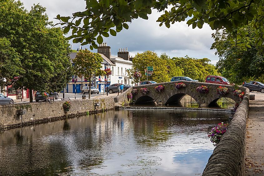 A bridge over the Carrowbeg River in the Irish town of Westport.