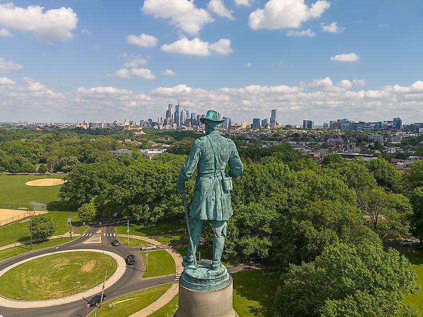 Statue atop Smith Memorial Arch in Fairmount Park.