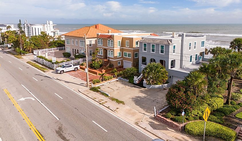 Airbnb vacation rentals on Ormond Beach, Florida.