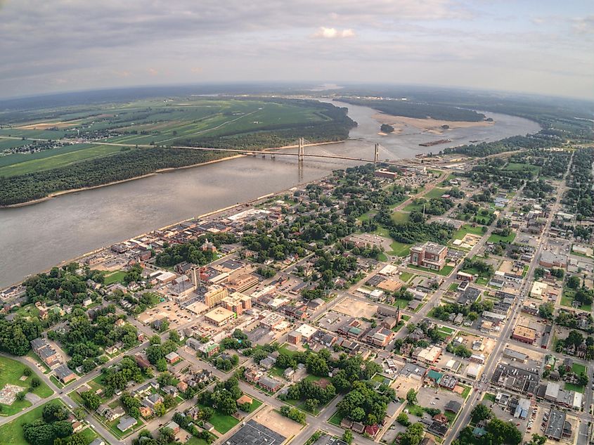 Cape Girardeau is a City on the Mississippi River and border between Missouri and Kentucky