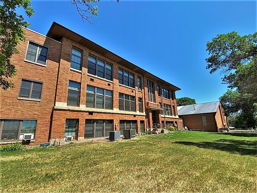 South view of the Beulah School Structure, currently repurposed as the School House Apartments, facing First Street.