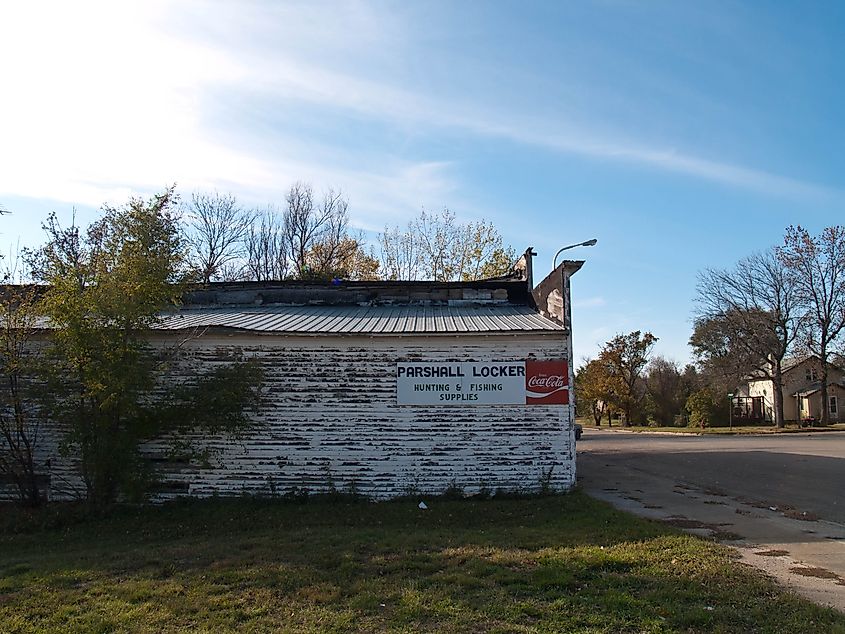 Parshall, North Dakota.  Andrew Filer. Flickr.