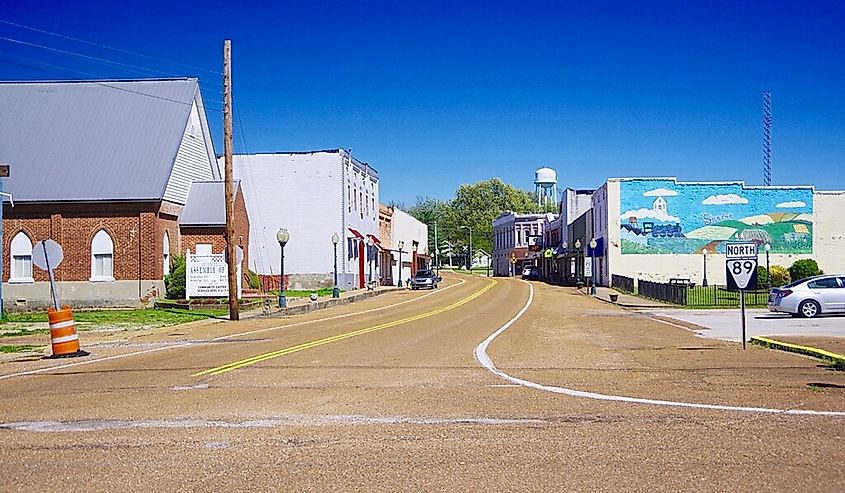 View along Main Street (State Route 89) in Sharon, Tennessee, United States.