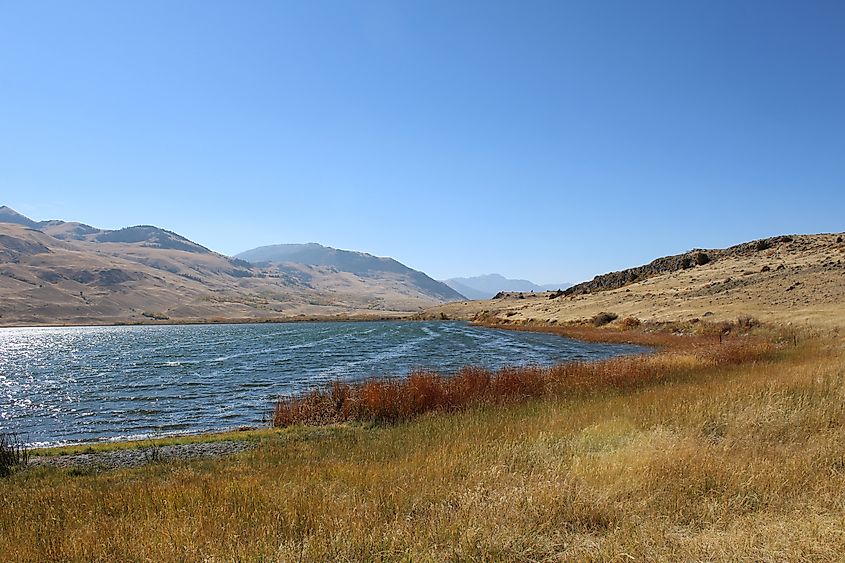 Early Fall view of Dailey Lake