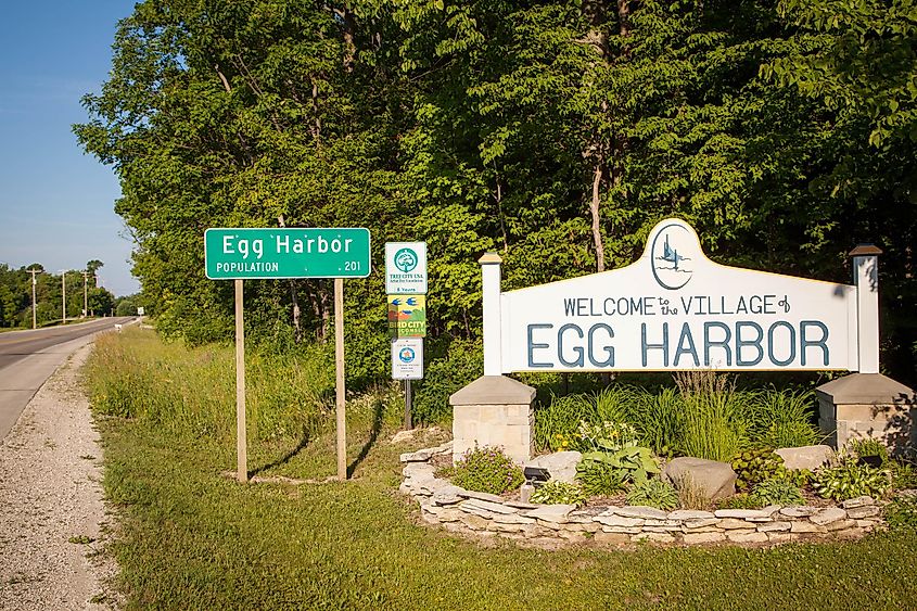 Egg Harbor village sign in Door County Wisconsin.