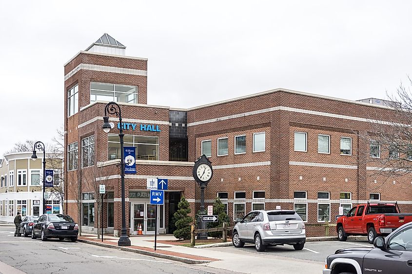 Attleboro's city hall, By Kenneth C. Zirkel - Own work, CC BY-SA 4.0, https://commons.wikimedia.org/w/index.php?curid=58983005