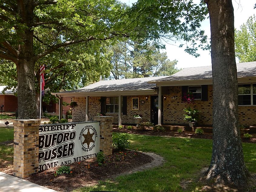 The home of Sheriff Buford Pusser, famous as the central figure in the "Walking Tall" films. Editorial credit: Larry Porges / Shutterstock.com