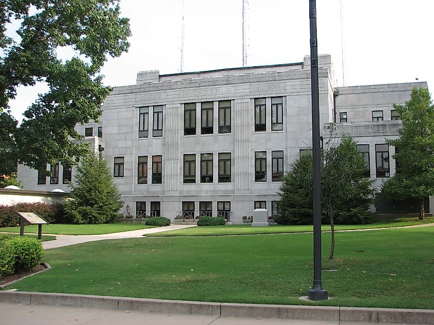 Newton County Courthouse in Neosho, Missouri.