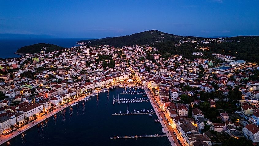 Aerial view of Mali Lošinj (Losinj) at sunset. 