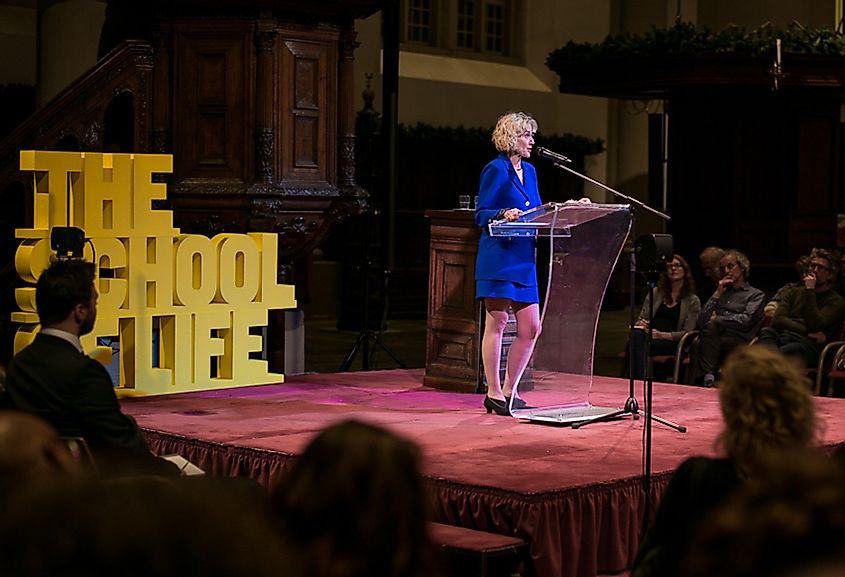 Martha Nussbaum bij The School of Life in 2017