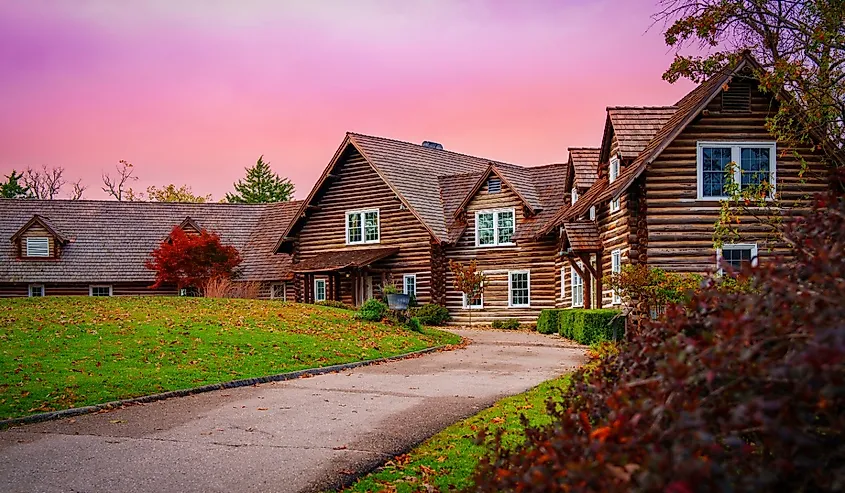 Historic Landmark Lodge Architecture in Lake Ozark, Missouri, Unites States.