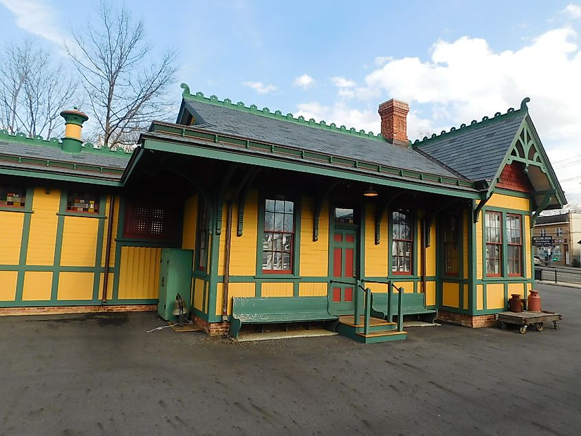 Waldwick station.