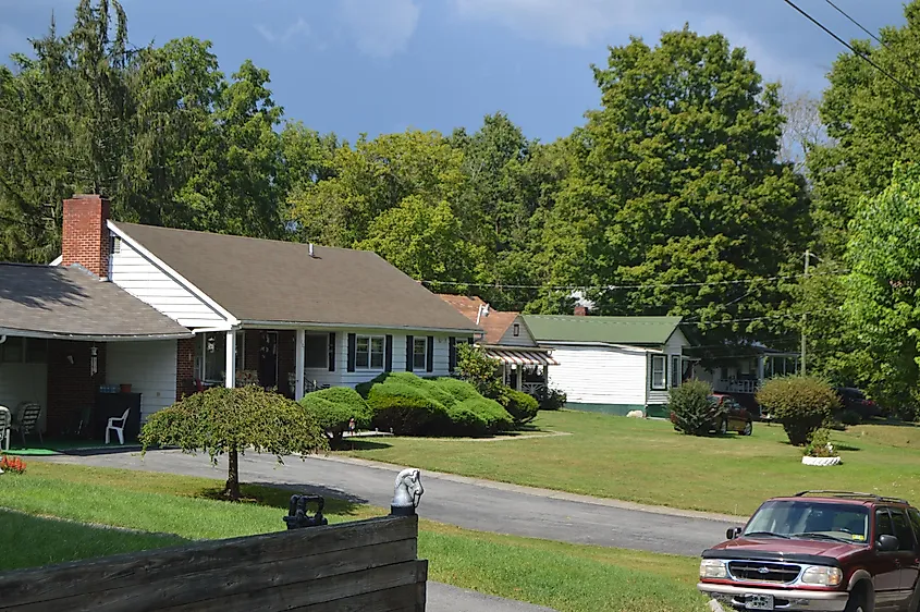 Houses on the western side of Maple Street just north of the U.S. Route 60 bridge in Lewisburg, West Virginia