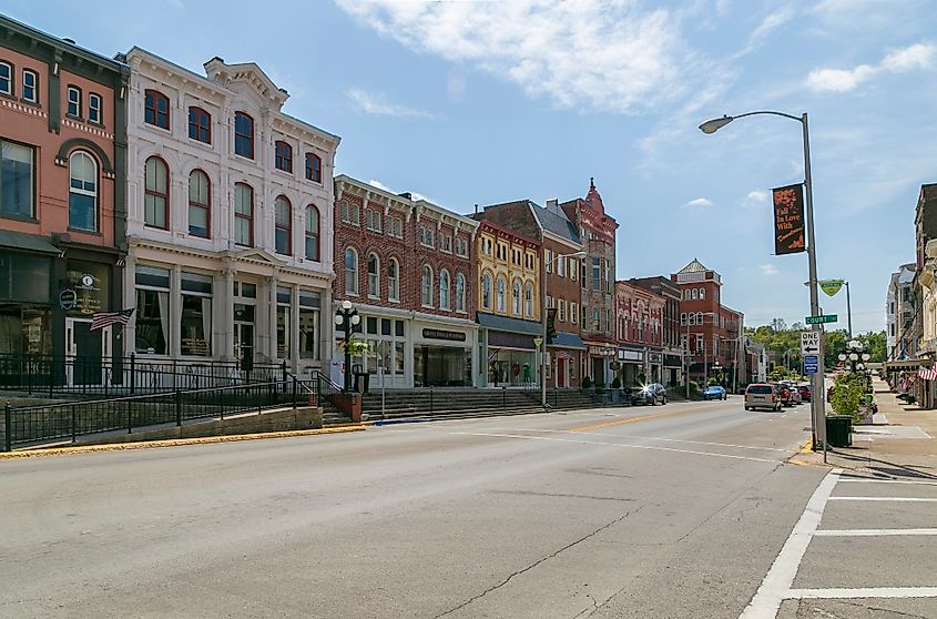 Downtown Winchester, Kentucky. Image credit Christopher L. Riley via Wikimedia Commons