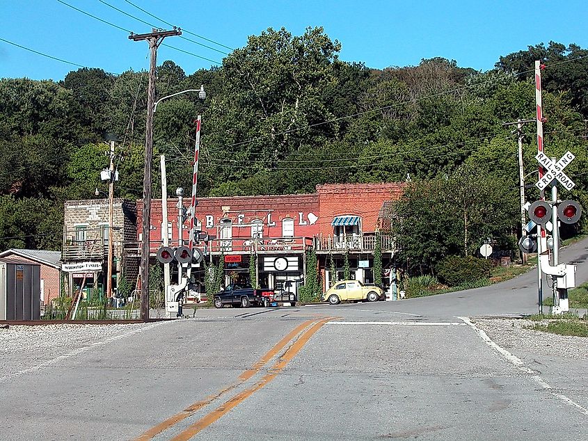 Downtown street in Makanda, Illinois