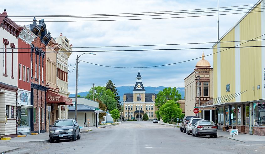 Downtown Dillon with store fronts and courthouse