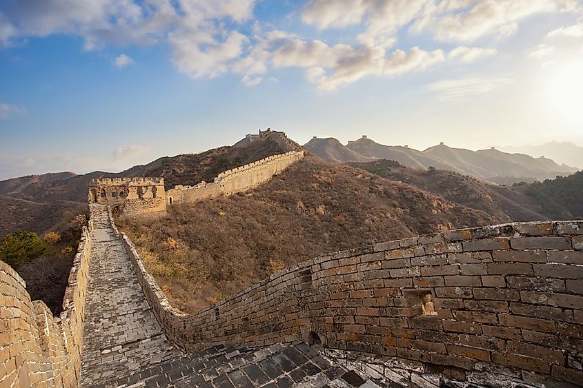 Can the Great Wall of China Be Seen From Space? - WorldAtlas