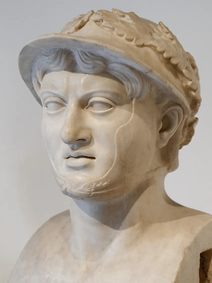 Pyrrhus of Epirus. In Wikipedia. https://en.wikipedia.org/wiki/Pyrrhus_of_Epirus By © Marie-Lan Nguyen / Wikimedia Commons, Public Domain, https://commons.wikimedia.org/w/index.php?curid=16918828