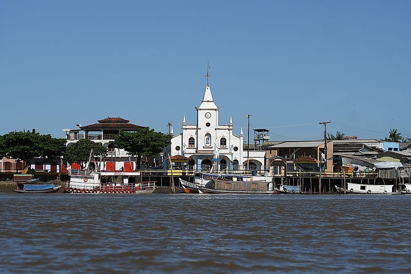 View of the riverside city of Afuá, in the state of Pará, Brazil.