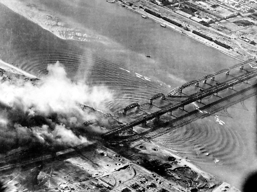 Korean War: U.S. Bombers attack Korean side of Sinuiji Bridge, Korea, 11-29-50.