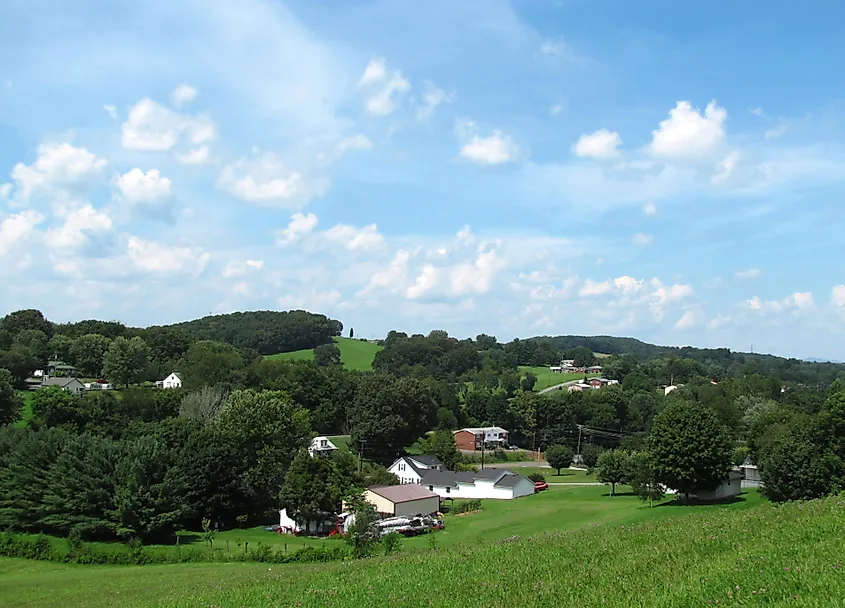 View of Church Hill, Tennessee, United States. By Brian Stansberry - Own work, CC BY 3.0, https://commons.wikimedia.org/w/index.php?curid=41821232