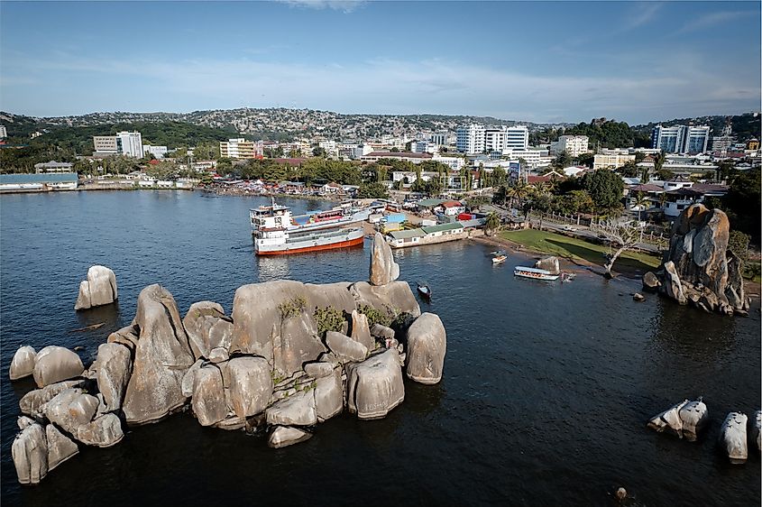 Aerial drone view to lake Victoria and enormous rocks by the shore, via KKFilms / Shutterstock.com