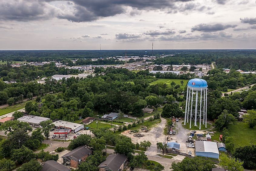 An aerial photo of the suburban area of Hammond, the parish seat for the Tangipahoa Parish. Credit: Tokar/ Shutterstock.com