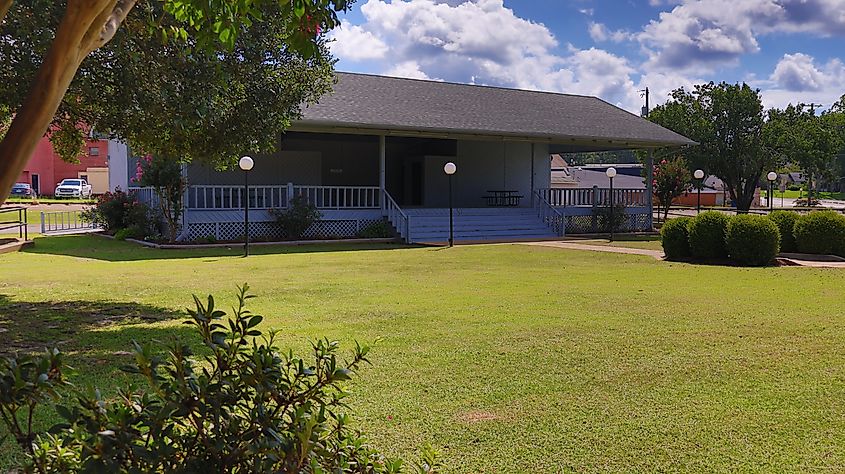Bay Springs, Mississippi. Image credit: Josey Wales via Shutterstock.