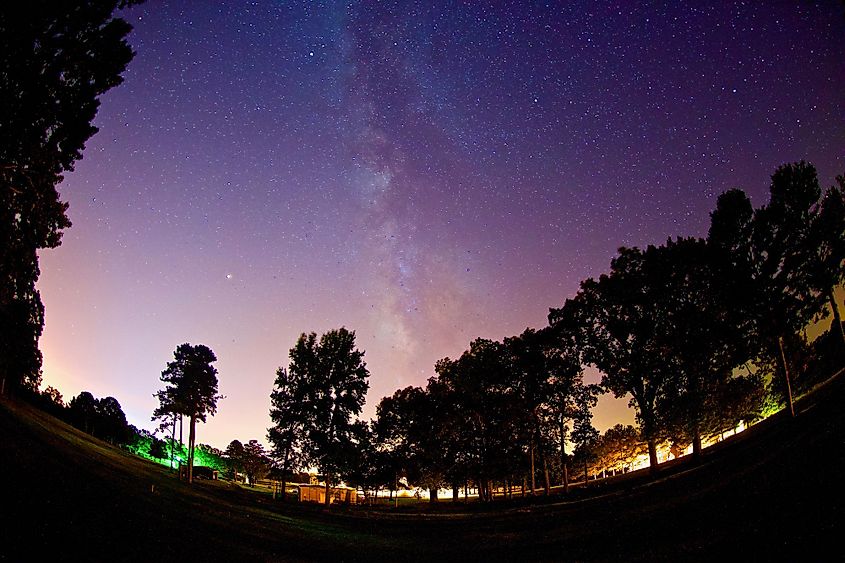 Photograph of the milky way above a golf course in Heber Springs, Arkansas