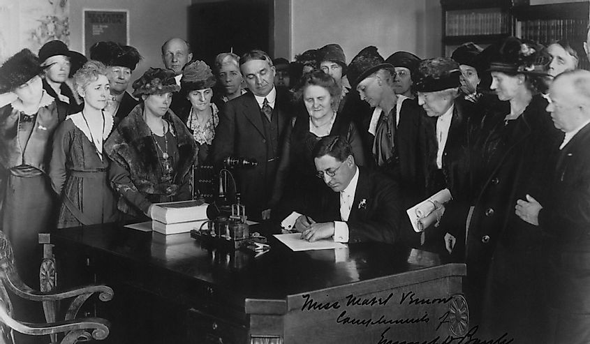 Governor Emmett D. Boyle of Nevada signing resolution for ratification of Nineteenth Amendment to Constitution of US