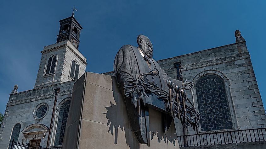 Bronze Statue of Winston Churchill at National Churchill Museum