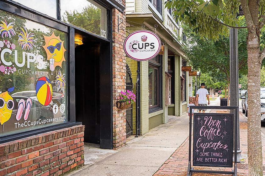 Southern Pines, North Carolina. Editorial credit: Wileydoc / Shutterstock.com