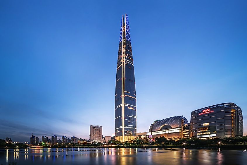 Lotte World Tower in Jamsil, Songpa-gu