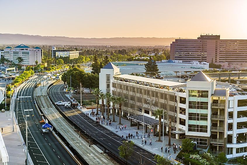 Sunset view of the street and surrounding buildings near Levi's Stadium in south San Francisco bay area, via Sundry Photography / Shutterstock.com