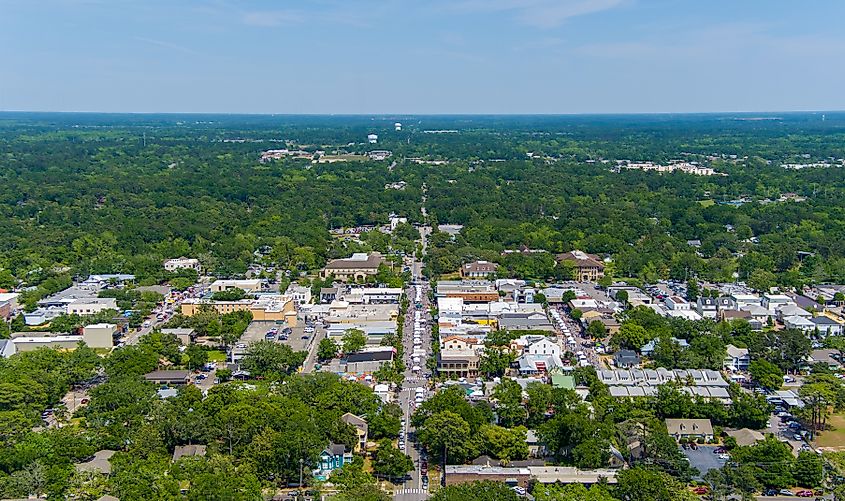 Aerial view of the city of Fairhope, Alabama