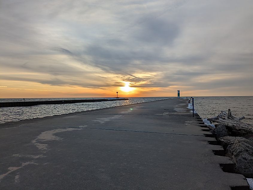 The 'Mouth' of the White River on Lake Michigan, forming White lake.