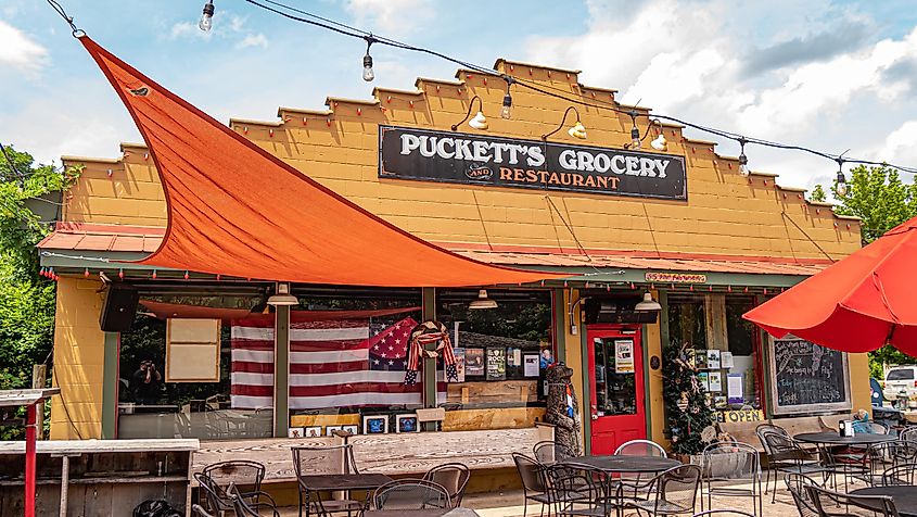 Grocery and restaurant at Leipers Fork in Tennessee.