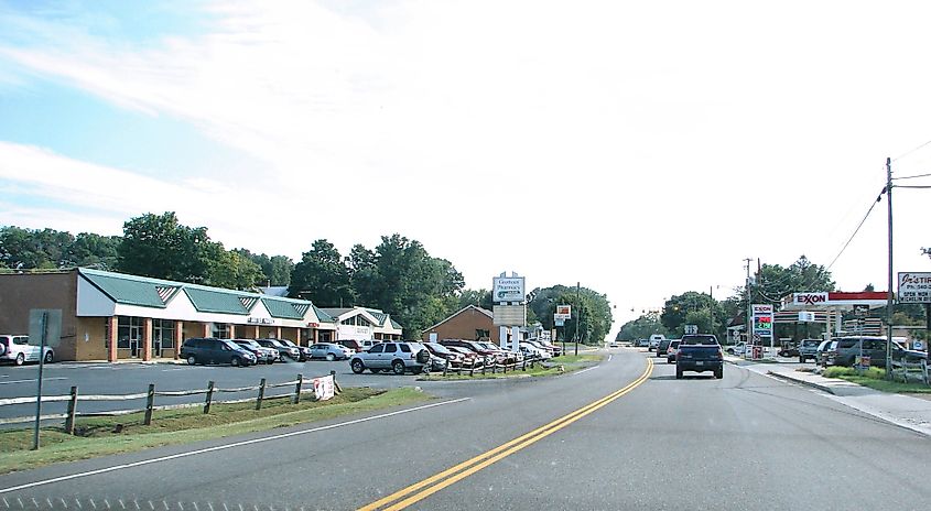 US Route 340 thru Grottoes, Rockingham County, Virginia, United States