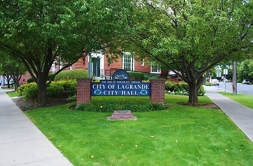 A sign letting people know they are at City Hall in La Grande Oregon. Editorial credit: Michael Barajas / Shutterstock.com