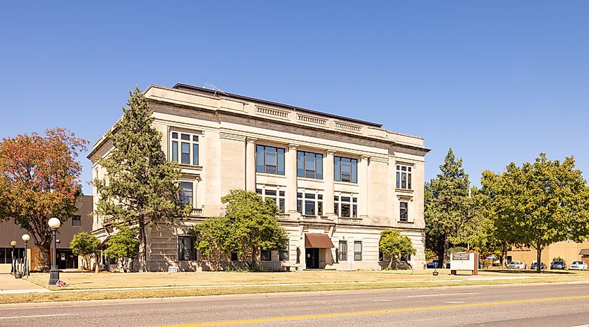 The Garvin County Courthouse in Pauls Valley, Oklahoma
