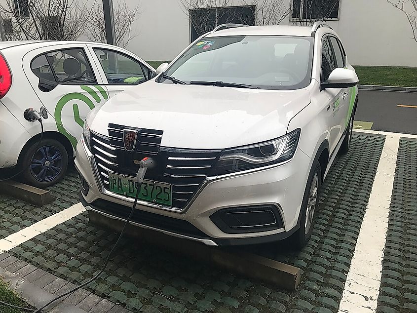 Roewe ERX5 electric vehicle from the EVCARD car share charging.