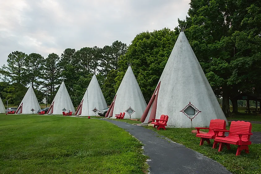 Red lawn chairs at the Historic Wigwam Village No. 2 in Cave City, Kentucky