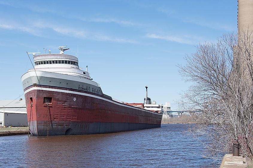 The Ryerson was one of the last "straight decker" boats built on the Great Lakes and is widely considered one of the best looking vessels