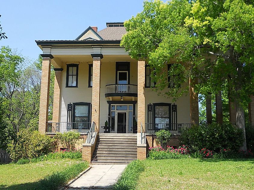 Floyd-Newsome House in Phenix City, Alabama