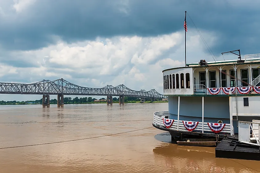A steamer boat and the bridge over the Mississippi River near Natchez, Mississippi